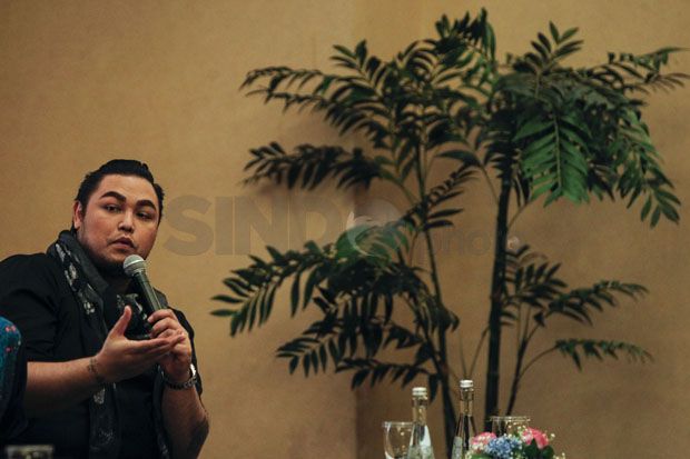 Ivan Gunawan Pesan Rambut...