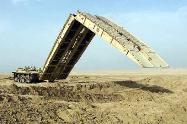 Rusia Kembangkan Jembatan...