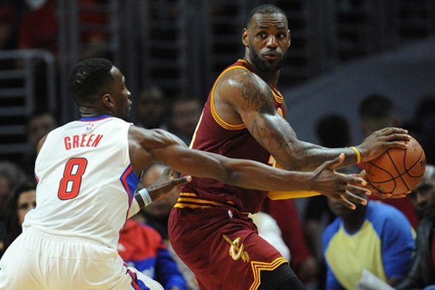 Cavaliers Menggila,...