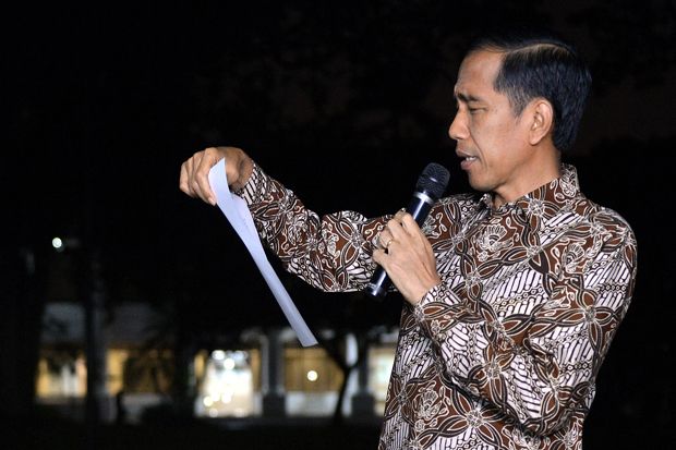 Jokowi Hapus Lima Izin...