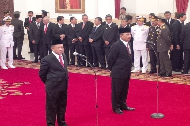 Jokowi Resmi Lantik...
