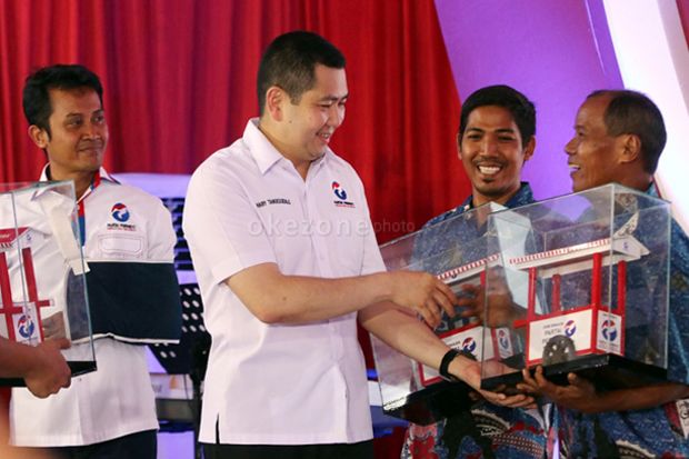Bangun Ekonomi Masyarakat,...
