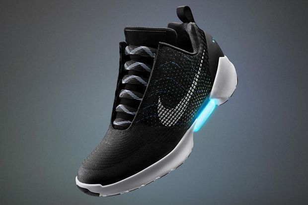Nike Ciptakan Sepatu...