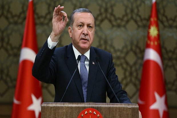 Erdogan Sebut Demokrasi...