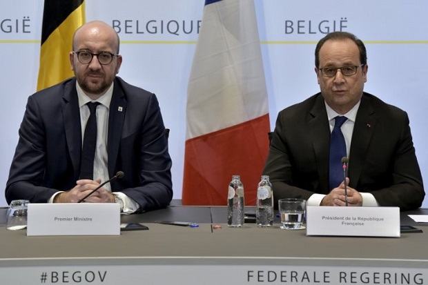 Presiden Hollande Minta...