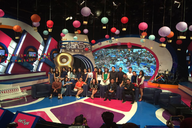 Ulang Tahun ke-8, DahSyat...