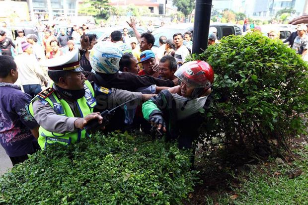 Polda Tangkap 60 Pengemudi...