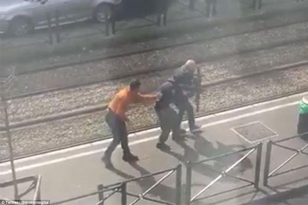 Polisi vs Teroris, Brussels...