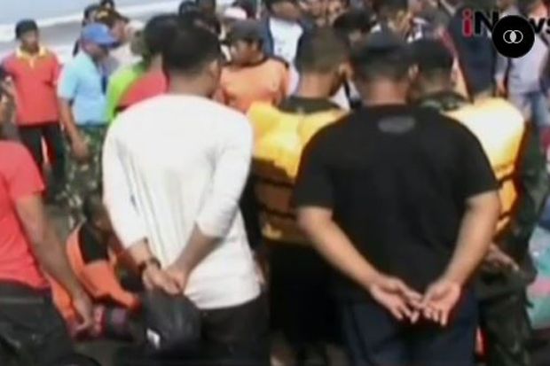 Pemakaman TNI AU Jadi...