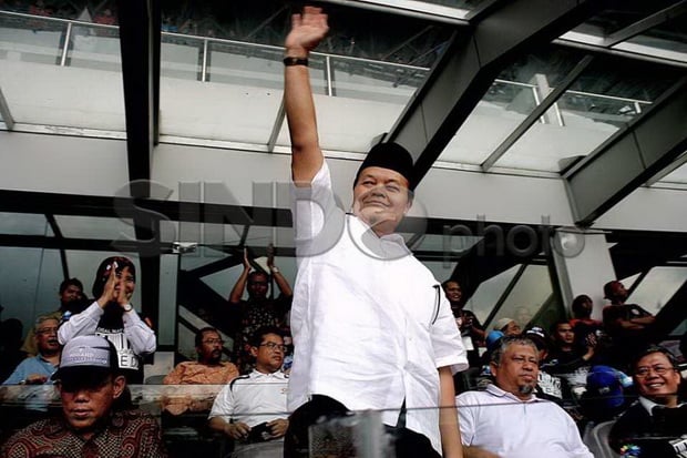 Hidayat Nur Wahid Kritik...