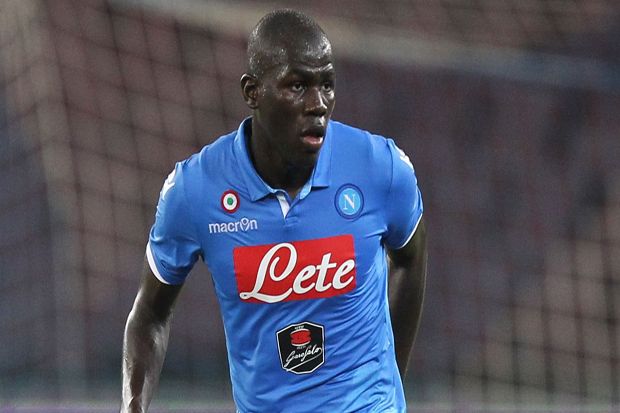 Napoli Akan Amankan...
