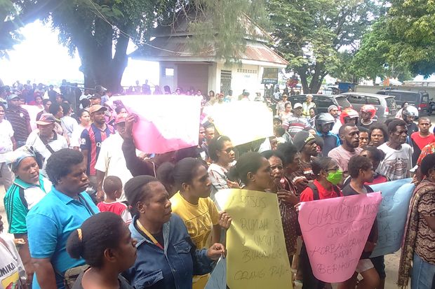 Demo di RSUD Sorong...