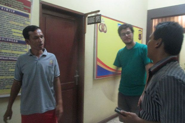 Kecewa dengan Pemandu,...