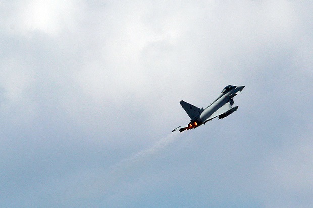 Jet Tempur NATO Kuntit...