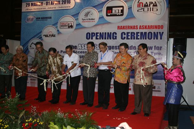 Industri Automotif Termasuk...