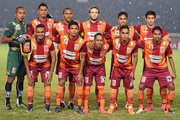Gemar Ganti Pelatih,...