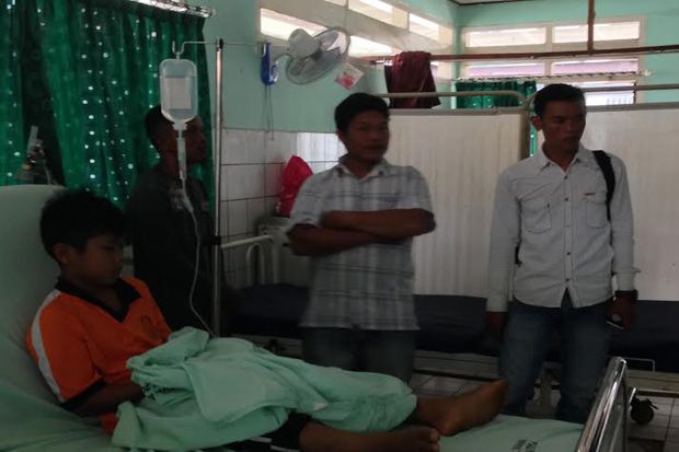 Ngeri! Pisau Berkarat...