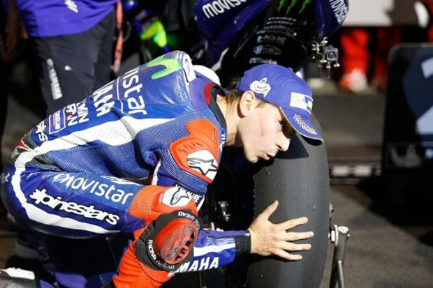 Ban Rossi-Lorenzo Bikin...