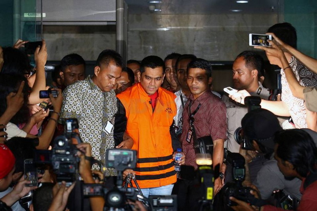 Resmi Ditahan KPK, Sanusi...