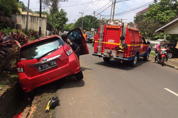 Pengemudi Mengantuk,...