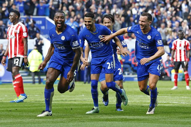 Leicester Juara, Bandar...