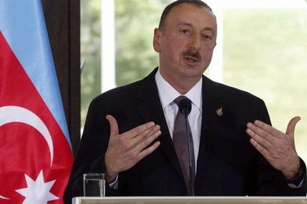 Azerbaijan Siap Perbarui...