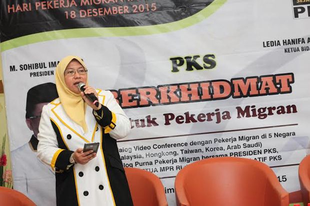 Pengangkatan Ledia Hanifa...