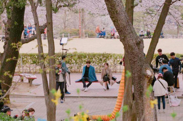 Suzy Bae dan Kim Woo...