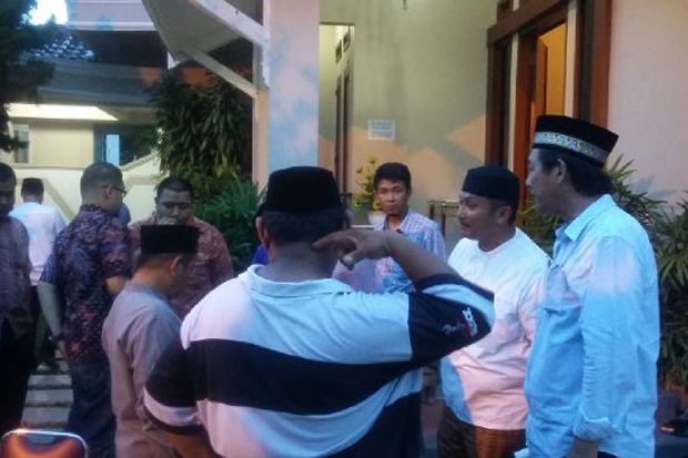 Rumah Duka Gubernur...
