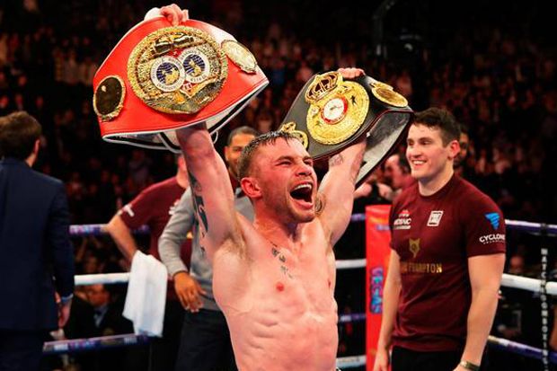 Sabuk Juara Carl Frampton...