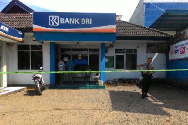 Polisi Buru Pelaku Perampokan...