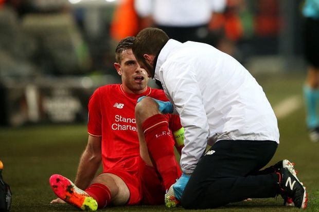Cedera Paksa Henderson...