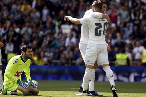 Madrid Gulung Eibar...