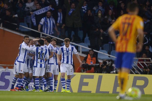 Kutukan Anoeta Berlanjut,...