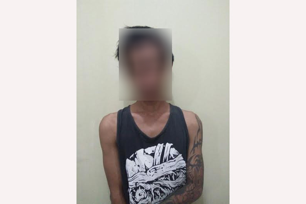 Kalungi Korbannya dengan...