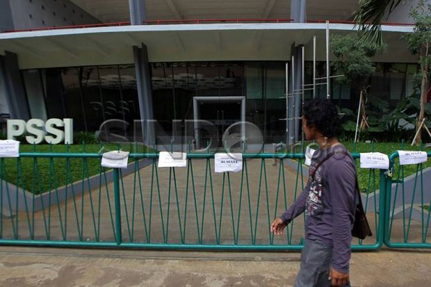 Unjuk Eksistensi, PSSI...