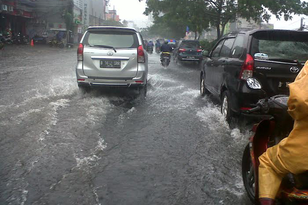 Depok Diguyur Hujan,...