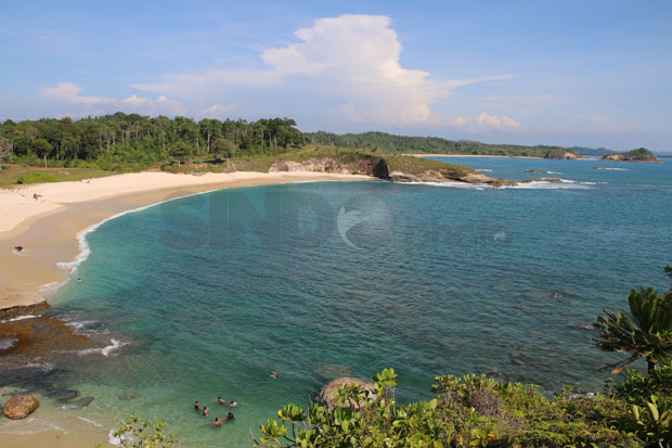 Uniknya Pasir Pantai...