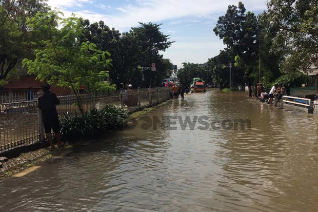 Banjir, Akses ke Taman...