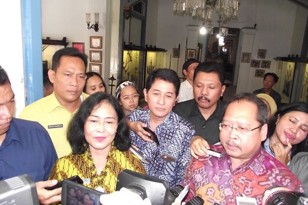 Kemendikbud Bantu Atasi...