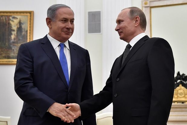 Di Depan Putin, Netanyahu...