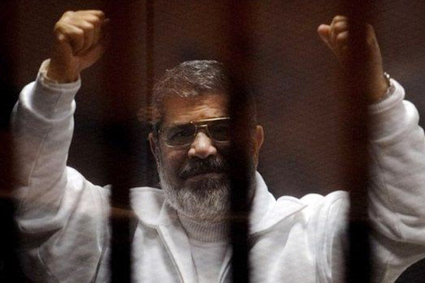 Morsi Menanti Vonis...