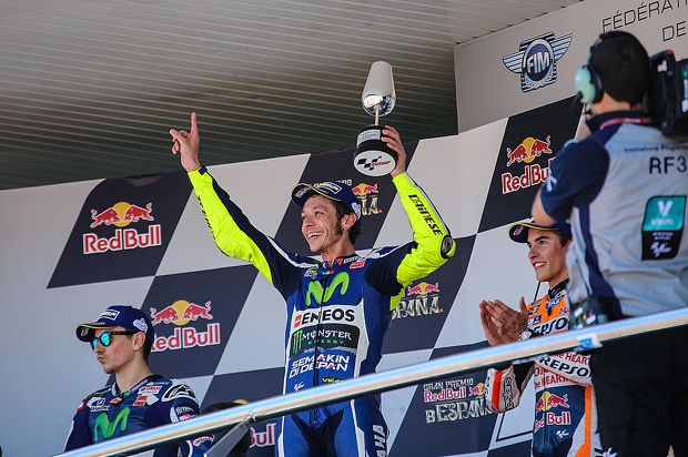 Valentino Rossi Butuh...