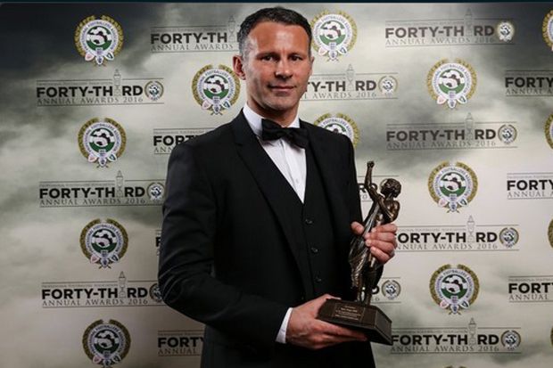 Ryan Giggs Ikuti Jejak...