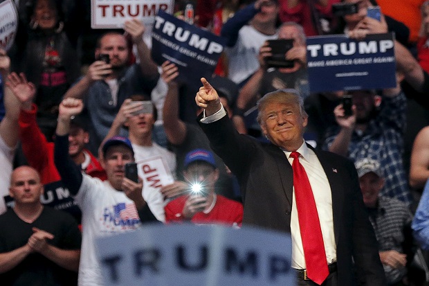 Trump Sebut Obama Lupakan...