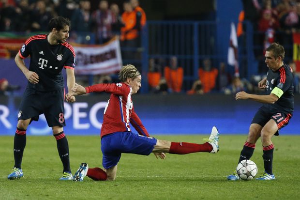 Torres Menyesal Sepakannya...