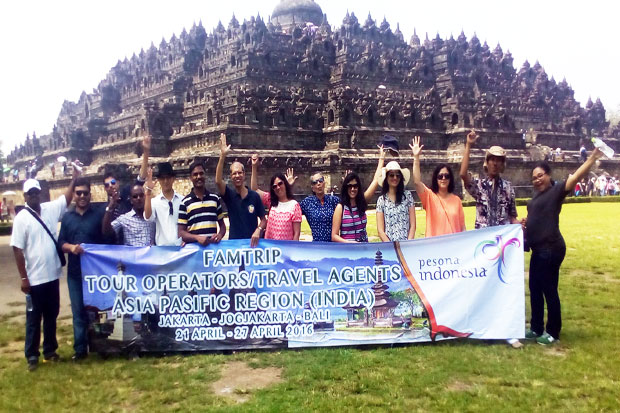 Yogya and Bali, Spearheads...