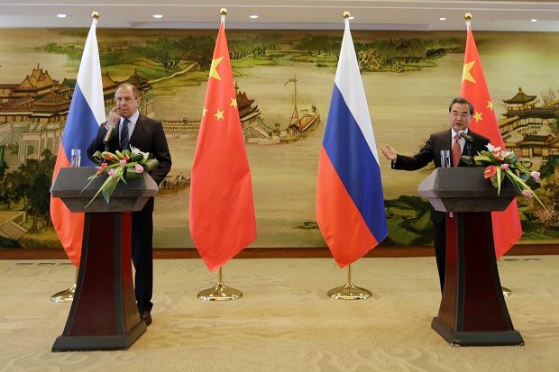 China dan Rusia Desak...
