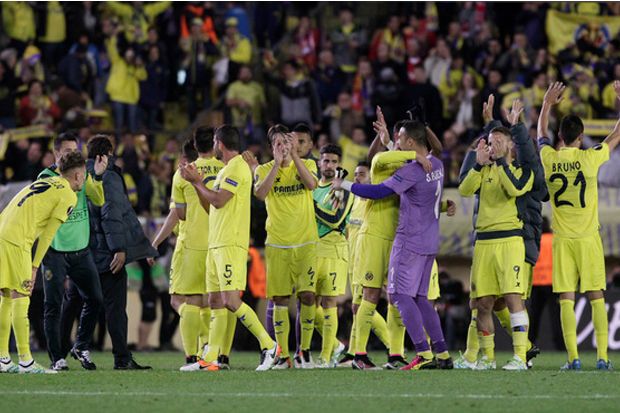 Gol Telat Adrian Lopez...