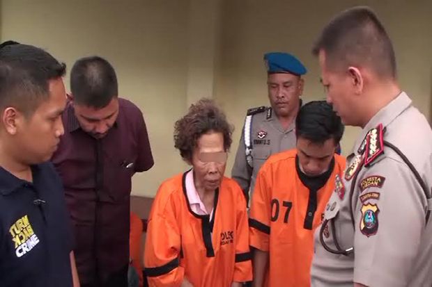 Edarkan Ganja, Nenek...